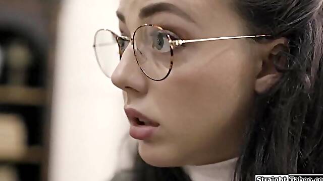 Teen (18+) Clips
