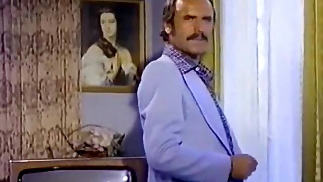 Figen Han Amcik Sikis With Kazim Kartal, Necla Fide And Zerrin Dogan