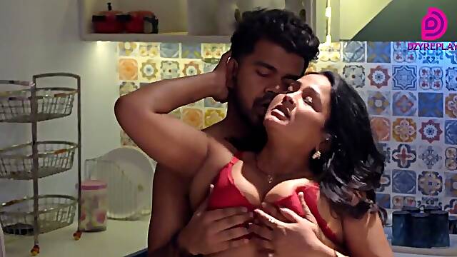 Amoral Indian MILF mind-blowing adult scene