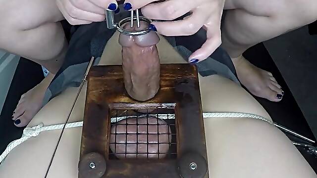 Mother I'd like to fuck Uses Medieval Tool to Extract Recent Goo