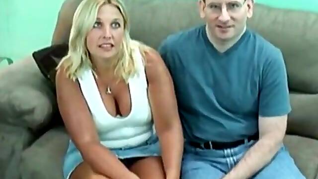 My mother Id like to fuck Naked - Blond wife trying making cash in porn