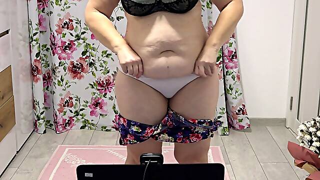 Different panties on mature ass. huge-boobed milf shakes yam-sized buttocks for stranger on webcam. Which one did you like finer?