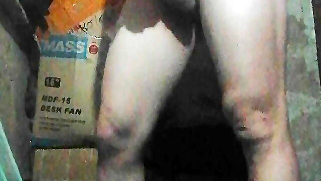 Ang reyna nag pasikat kay daddy para mapansin siya