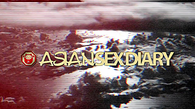 Asiansexdiary Asian MILF Gives up the Pussy to Foreigner