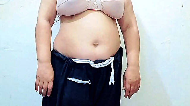 Brother in- Law and Small Step-sister Hand Job Xxxx and Anal Sex Xxxx From Multan