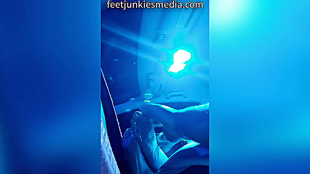 Ice Blues Bright Feetrubbing Lulusex BBW Soles