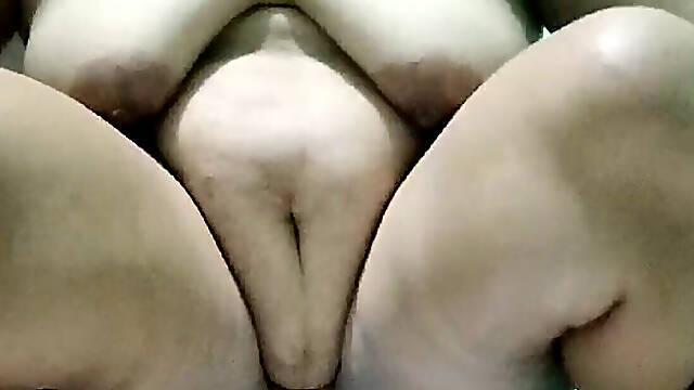 Sexy Filipina MILF Riding and Dancing on a Dildo